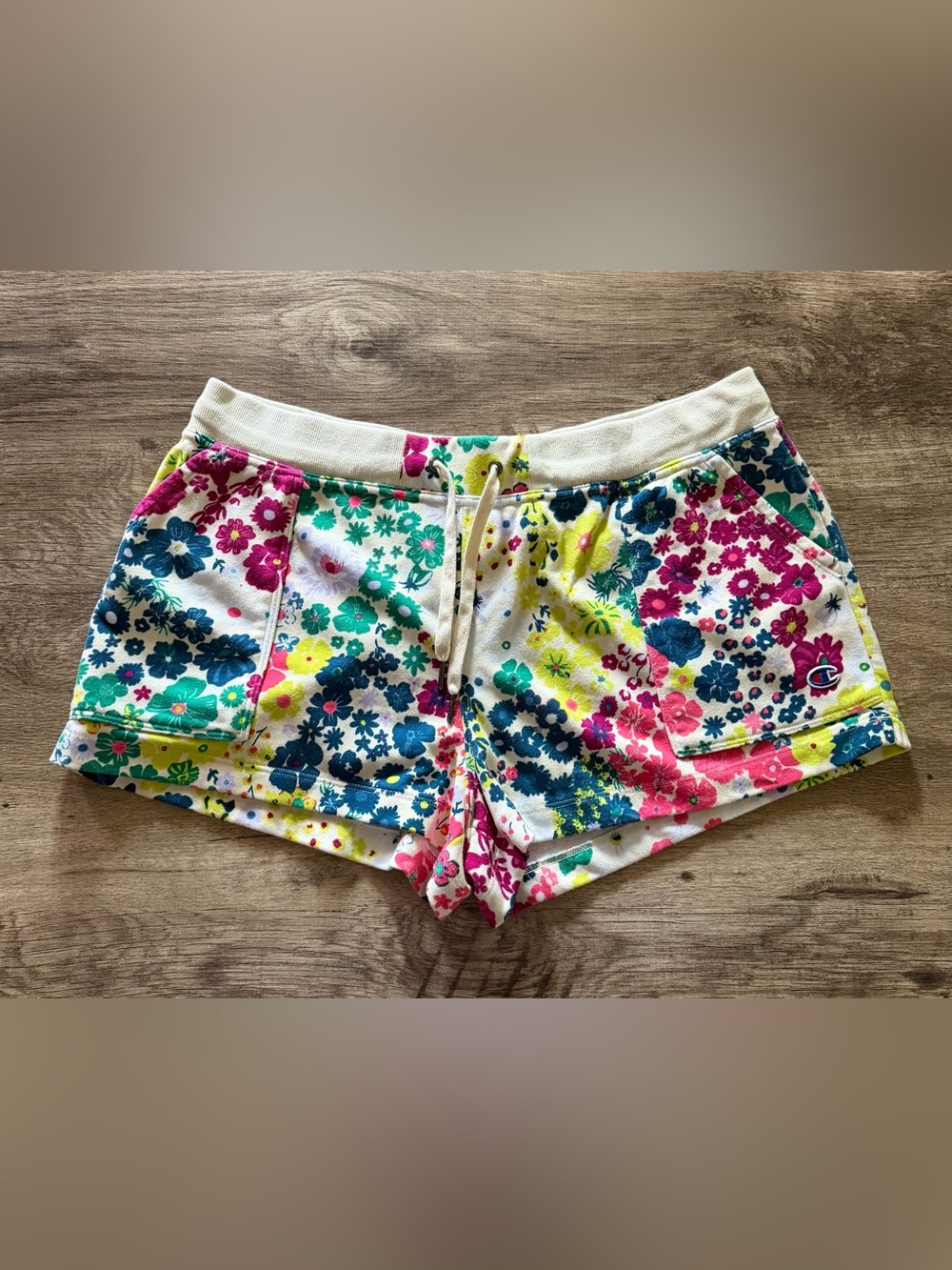 Champion Floral Print Women's Drawstring Shorts - White Multi
